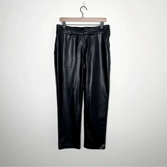 7 For All Mankind FAUX LEATHER HIGH RISE ANKLE TROUSER IN BLACK quite luxury - Picture 11 of 11